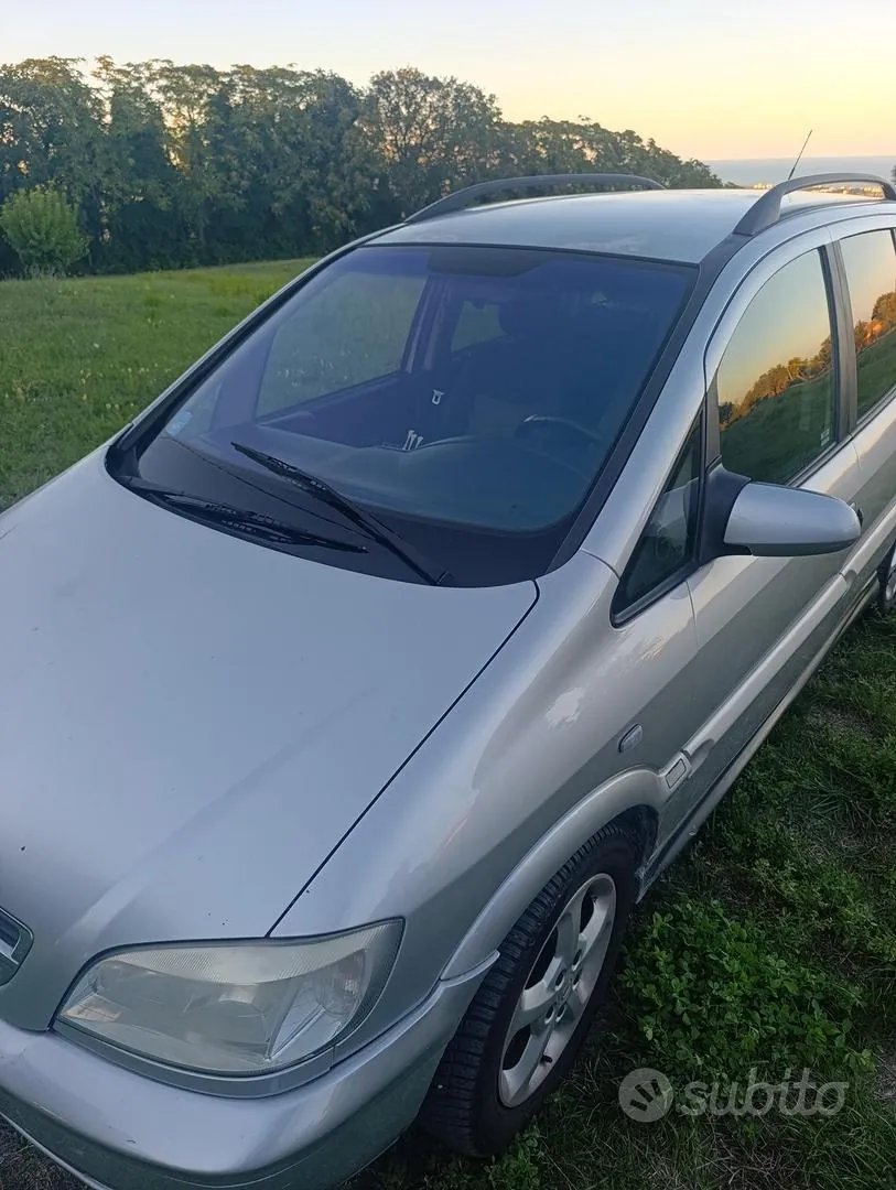 Opel Zafira 2005 photo 5