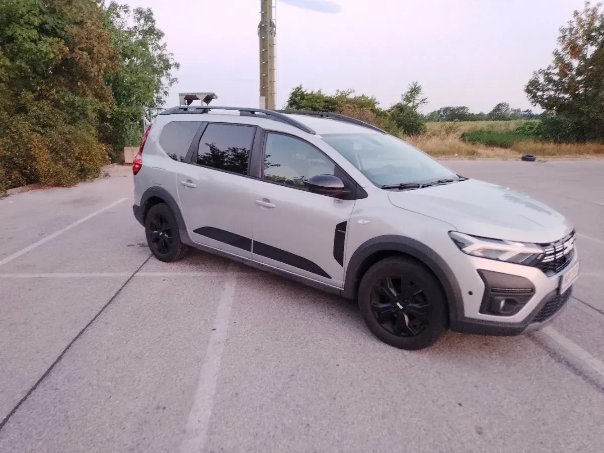 Dacia Jogger 2023 photo 2