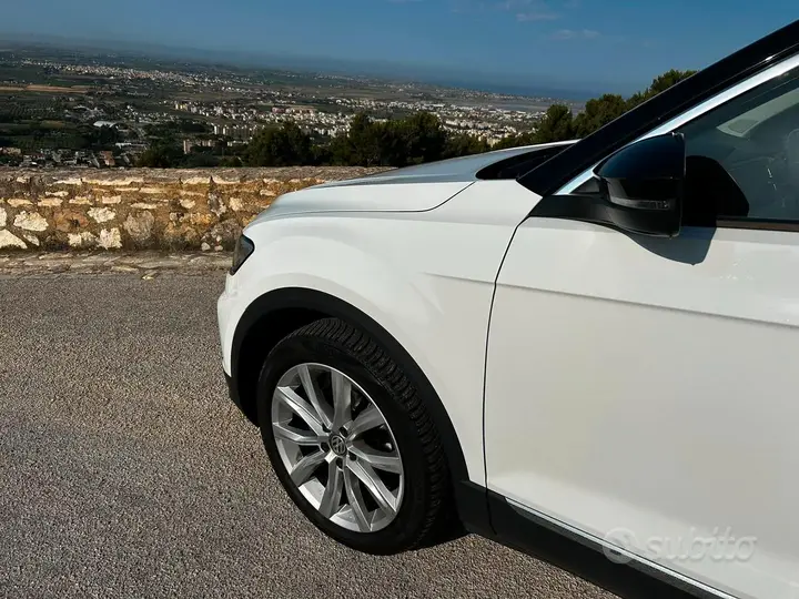 Volkswagen T-Roc 2019 photo 5