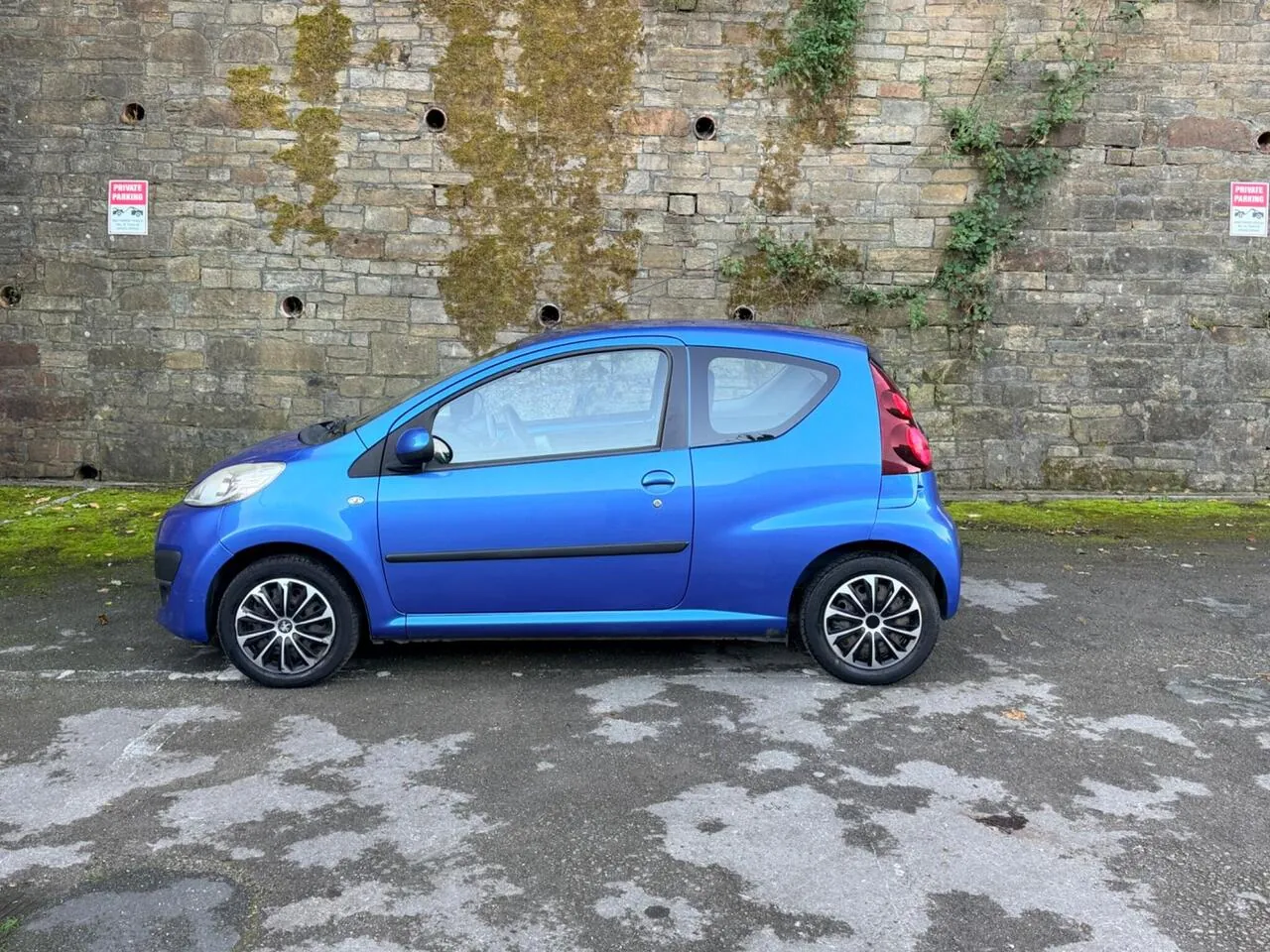 Peugeot 107 2013 photo 4