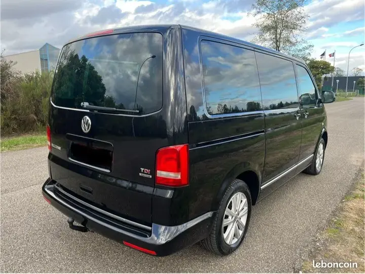 Volkswagen Multivan 2015 photo 2