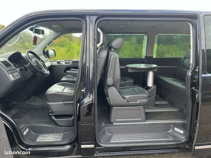 Volkswagen Multivan 2015 photo 3