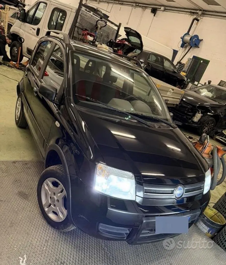 Fiat Panda 2006 photo 2