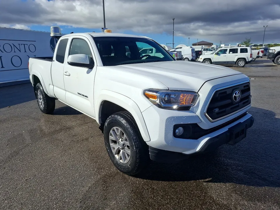 Toyota Tacoma 2016 photo 3