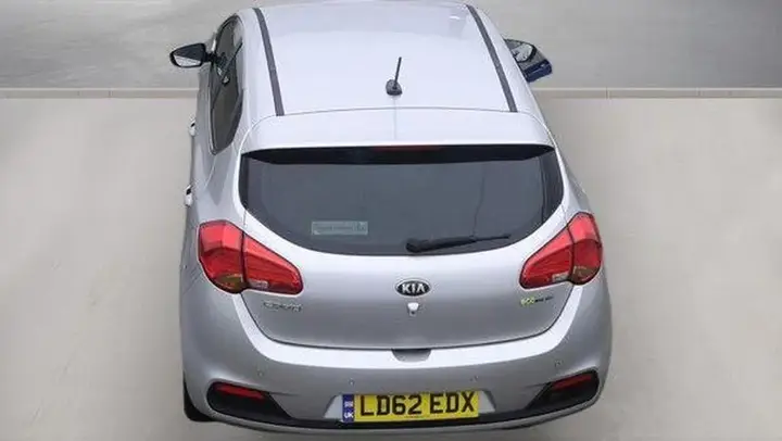 Kia Ceed 2012 photo 3