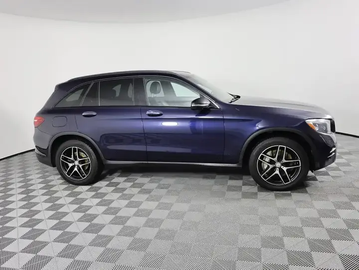 Mercedes-Benz Glc 2017 photo 5