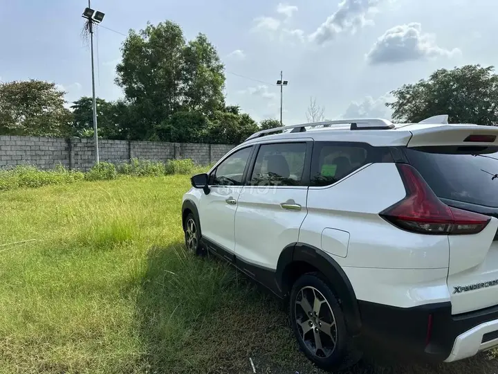 Mitsubishi Xpander Cross 2021 photo 4