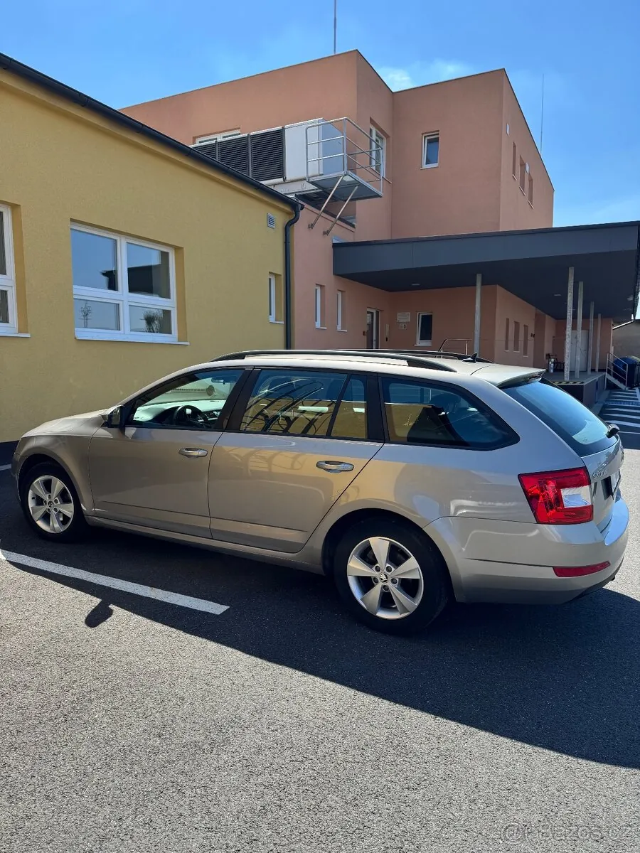 Skoda Octavia 2013 photo 4