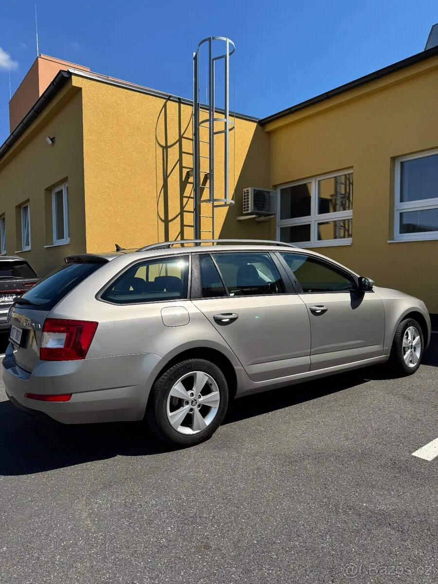 Skoda Octavia 2013 photo 3