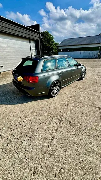 Audi A4 2001 photo 2