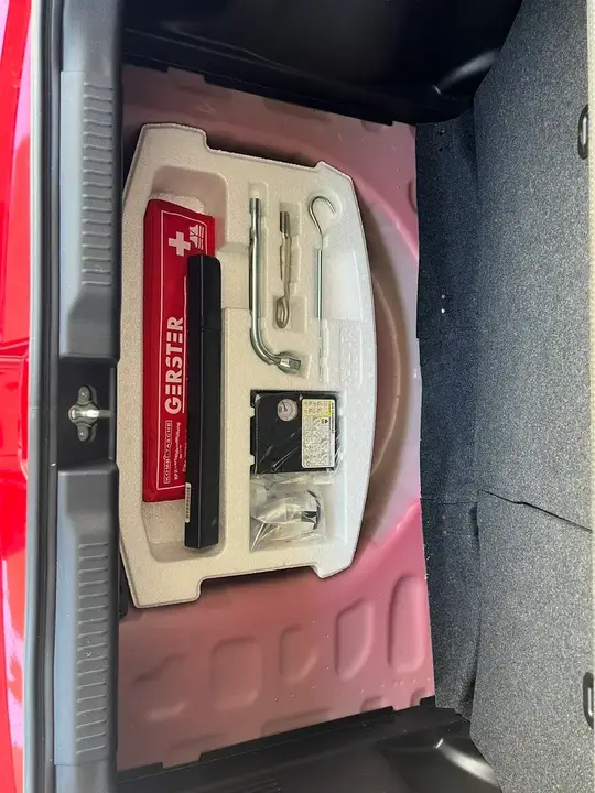 Suzuki Swift 2021 photo 3