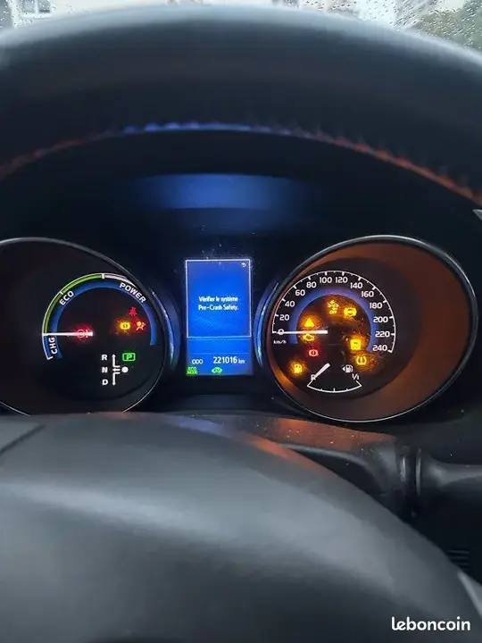 Toyota Auris 2016 photo 4