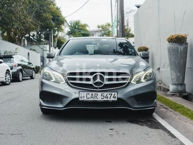Mercedes-Benz E300