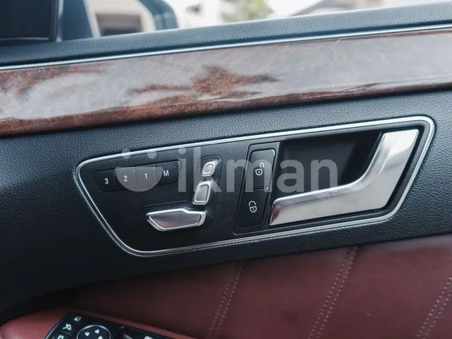 Mercedes-Benz E300 2015 photo 5