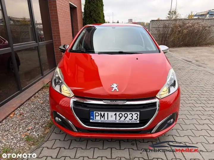 Peugeot 208 2016 photo 5