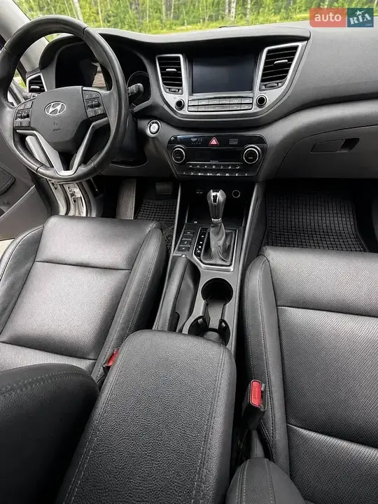Hyundai Tucson 2017 photo 2