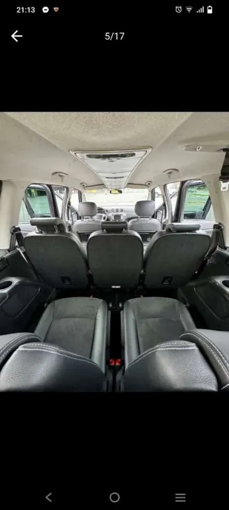 Ford Galaxy 2010 photo 3