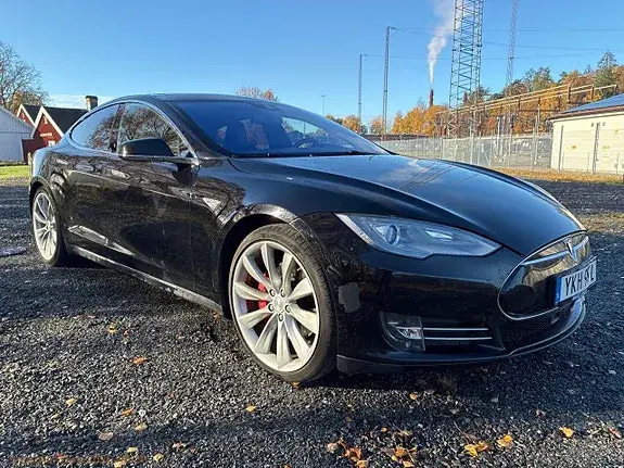 Tesla Model S 2015 photo 3