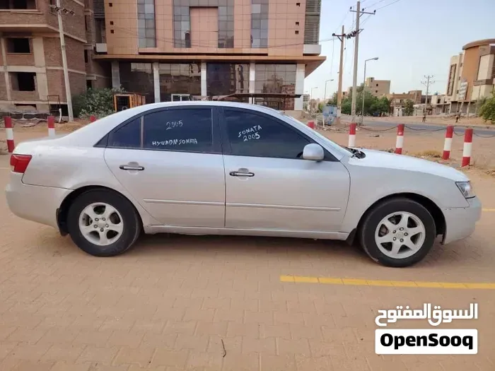 Hyundai Sonata 2006 photo 2