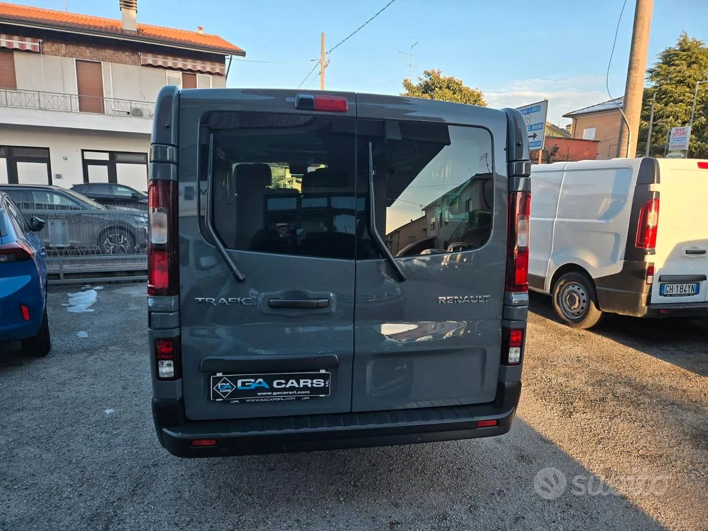 Renault Trafic 2023 photo 5