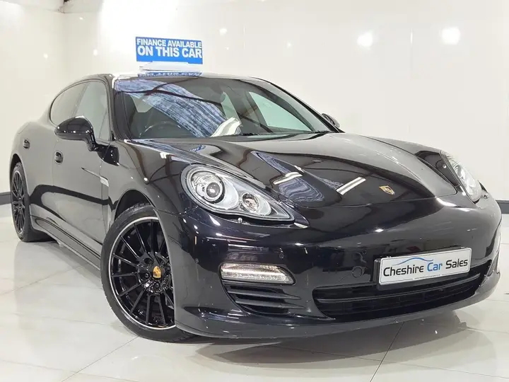 Porsche Panamera 2012 photo 3