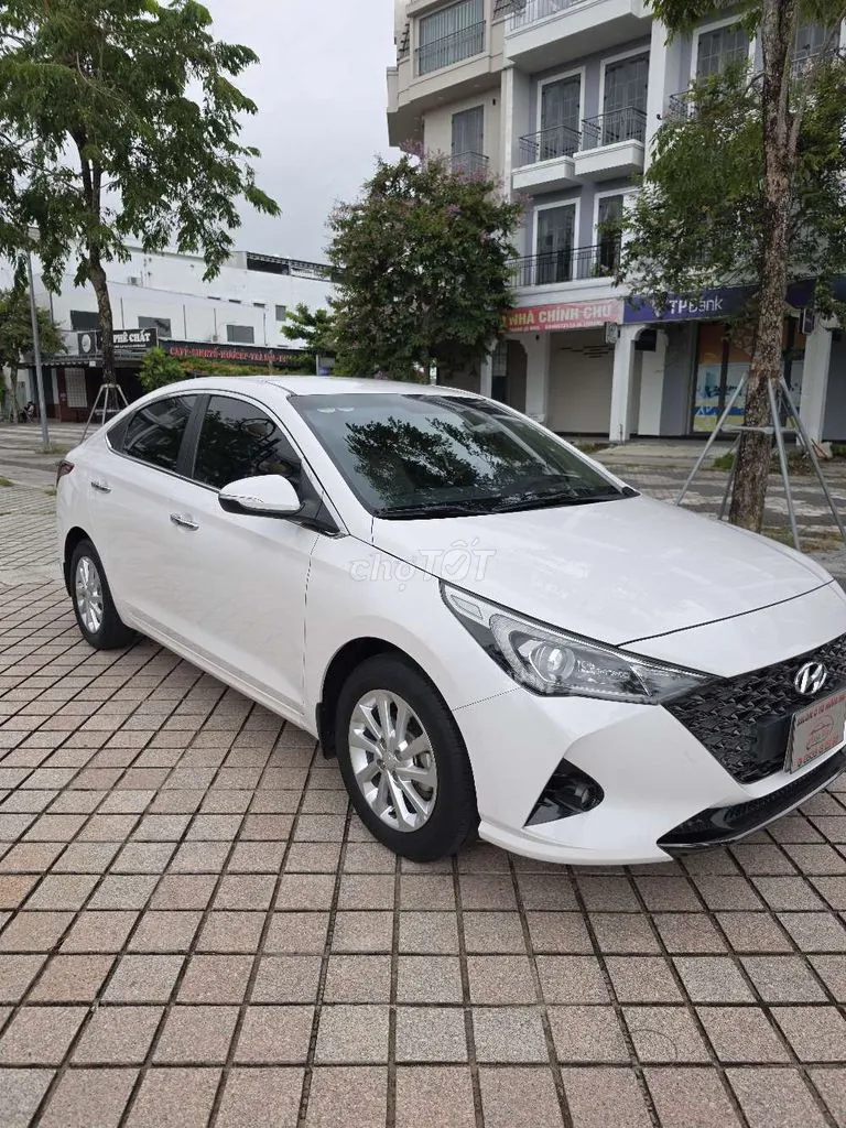 Hyundai Accent 2023 photo 3