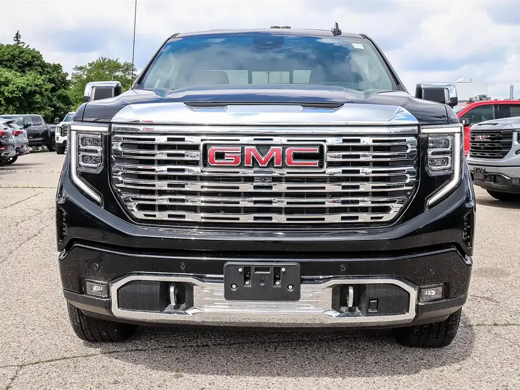 GMC Sierra 1500 2026 photo 2