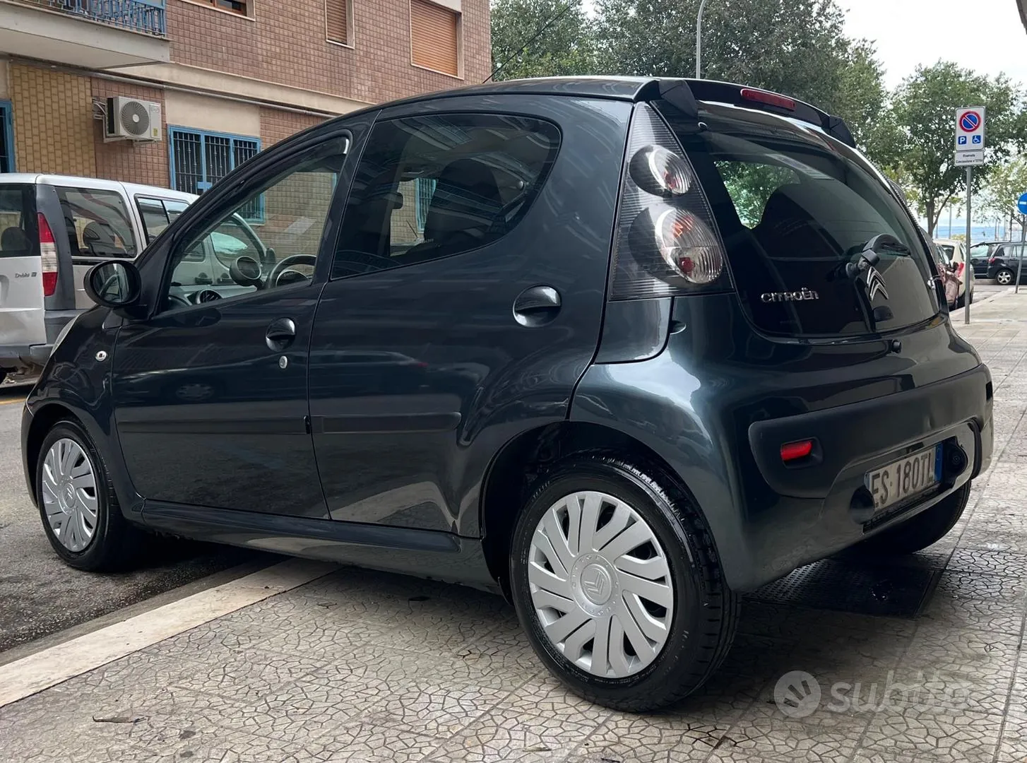 Citroen C1 2014 photo 4