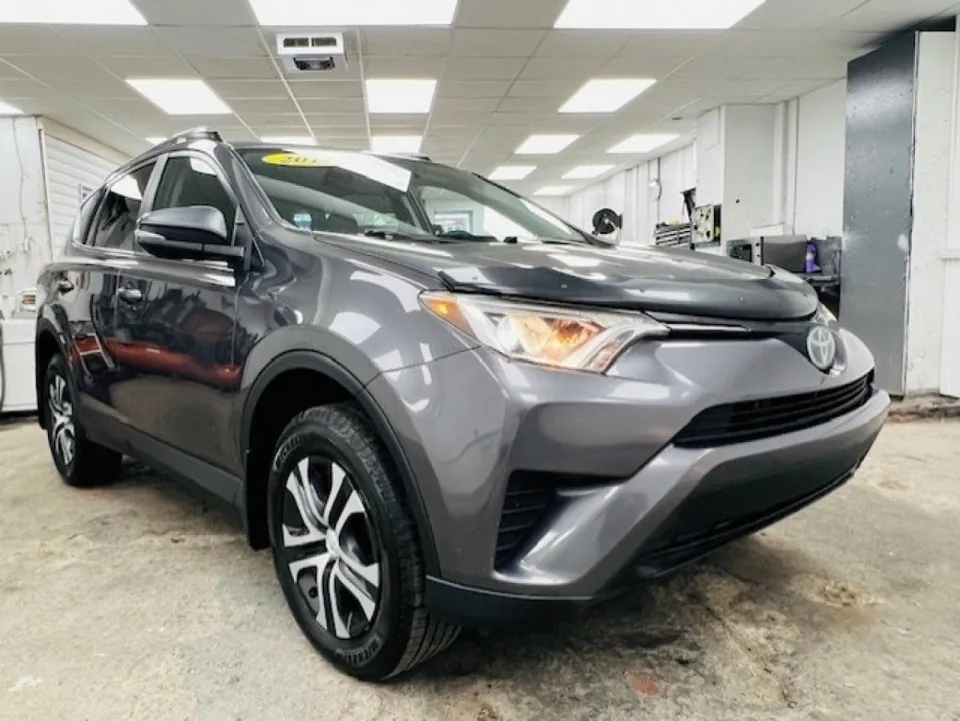 Toyota Rav4 2017 photo 3