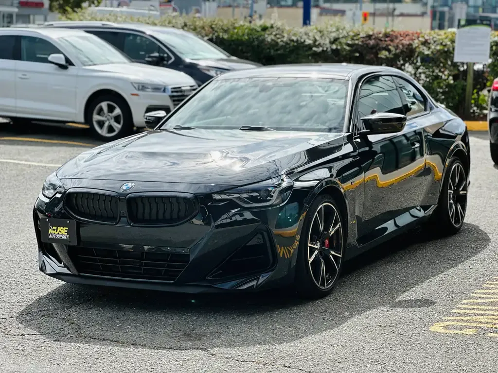 BMW 2 Series 2023 photo 3