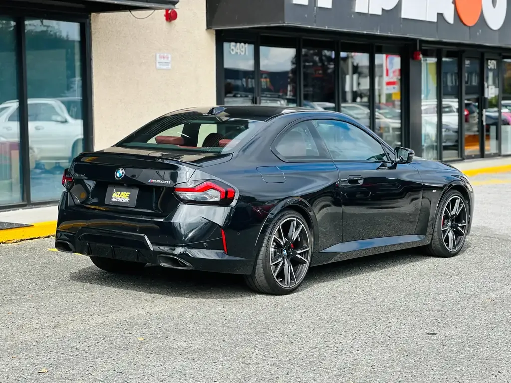 BMW 2 Series 2023 photo 4