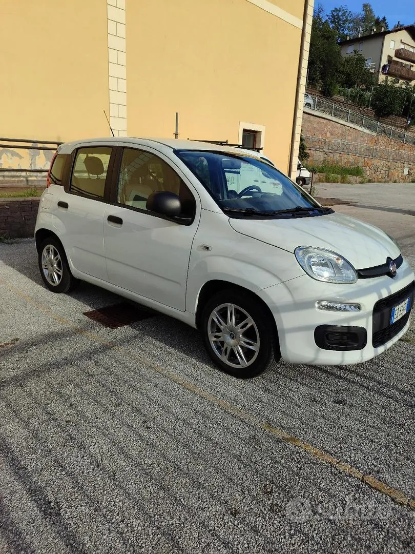 Fiat Panda 2015 photo 2