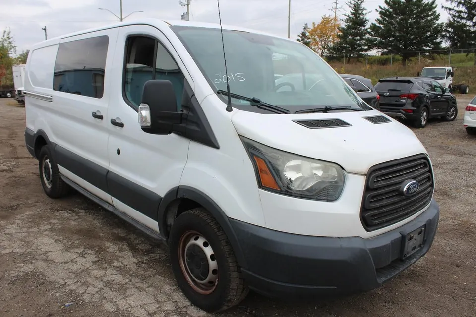 Ford Transit Cargo 2015 photo 2