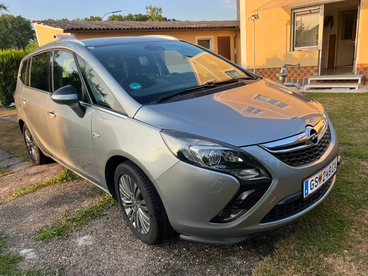 Opel Zafira Tourer