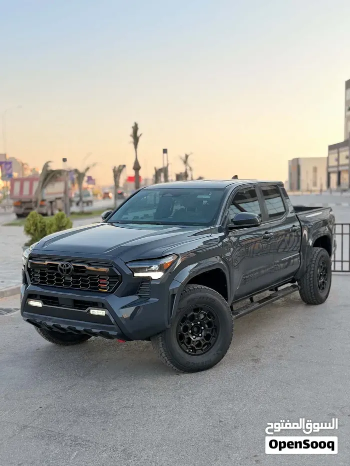 Toyota Tacoma 2026 photo 2