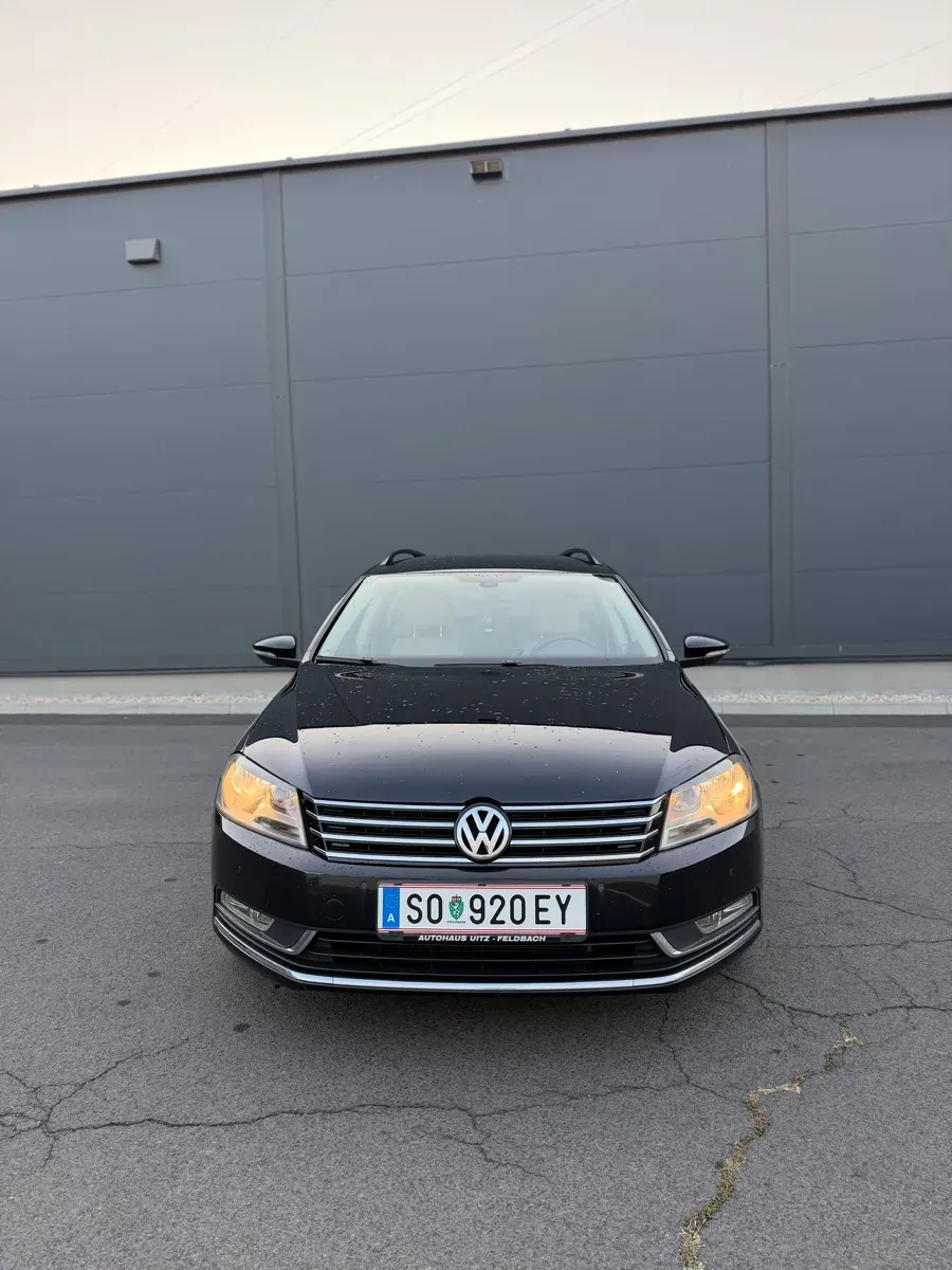 Volkswagen Passat 2010 photo 2