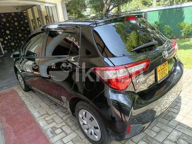 Toyota Vitz 2019 photo 3
