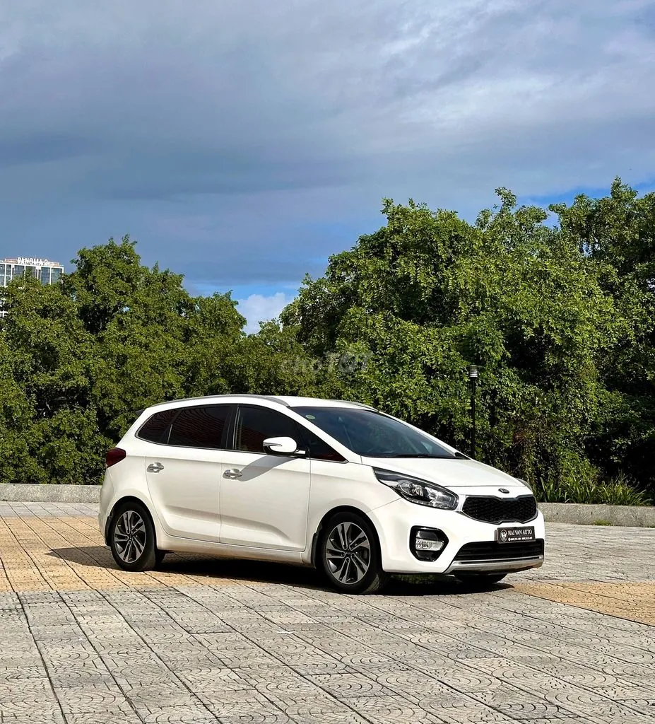 Kia Rondo 2018 photo 3