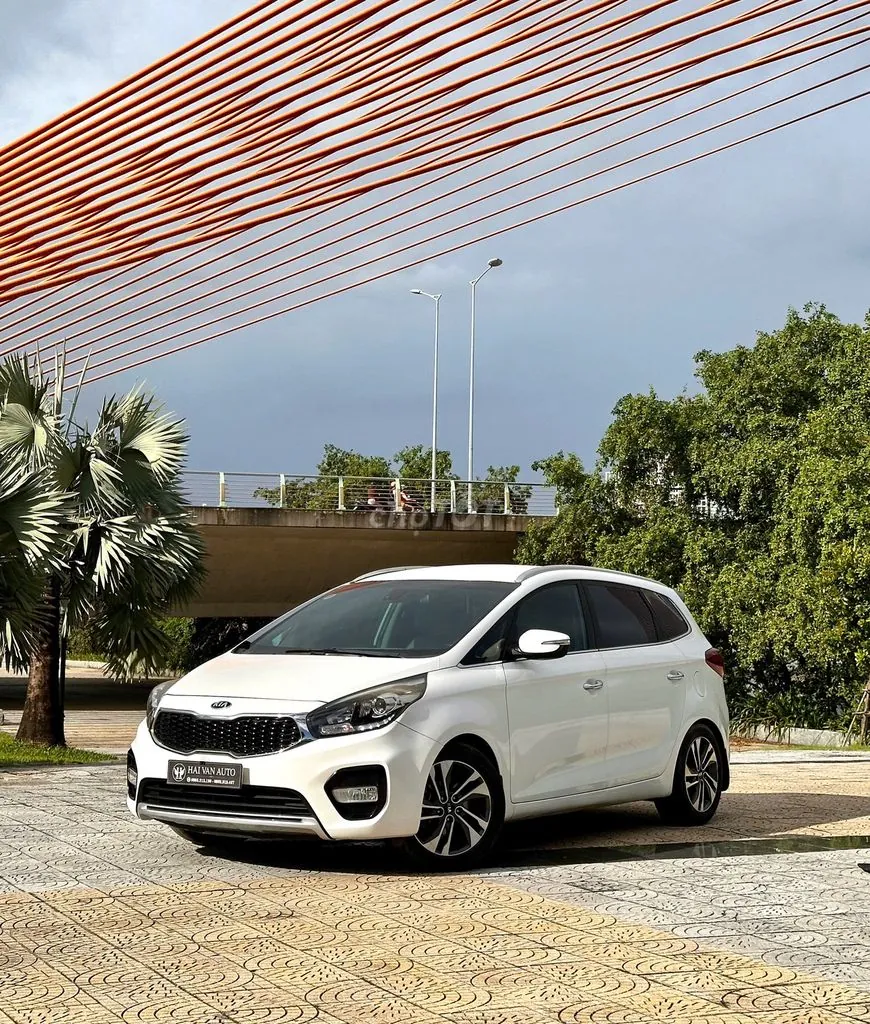 Kia Rondo