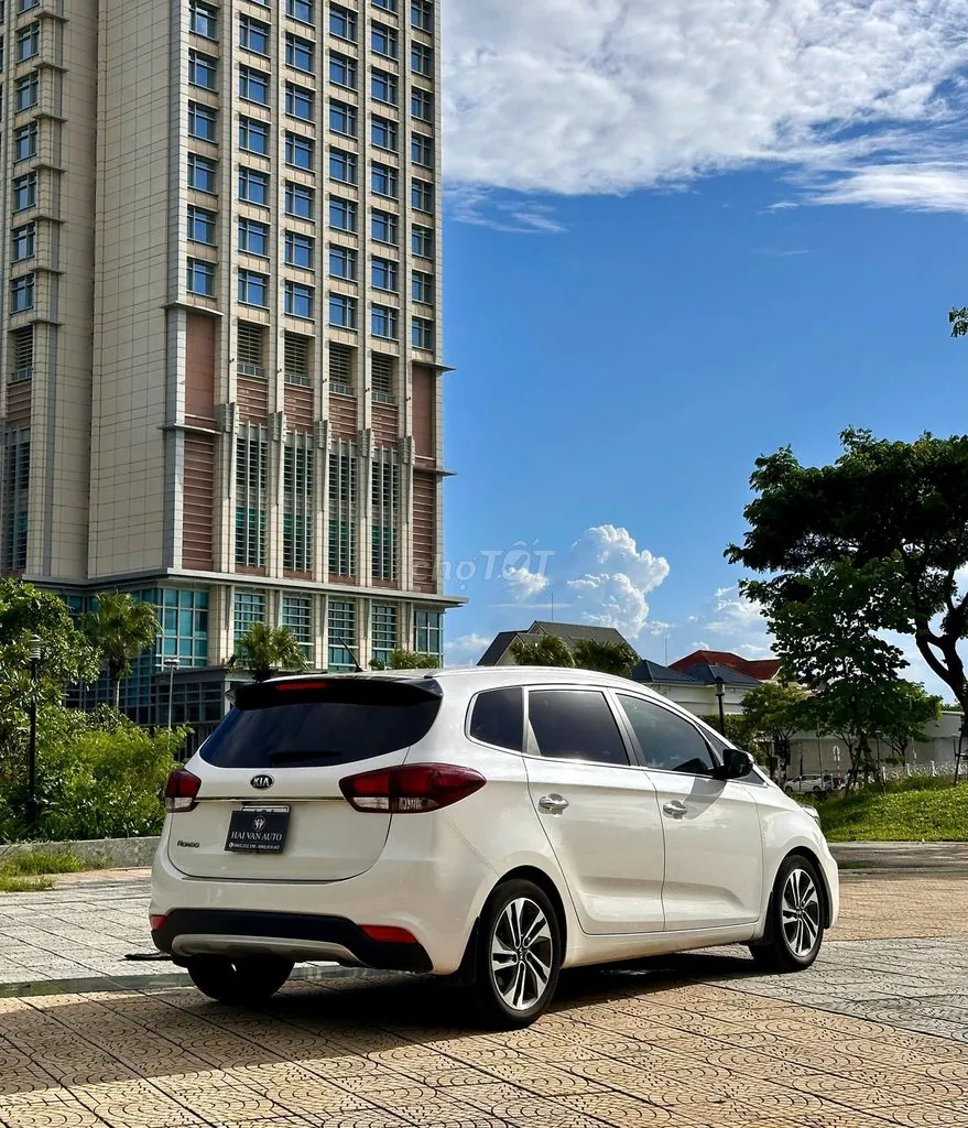 Kia Rondo 2018 photo 5