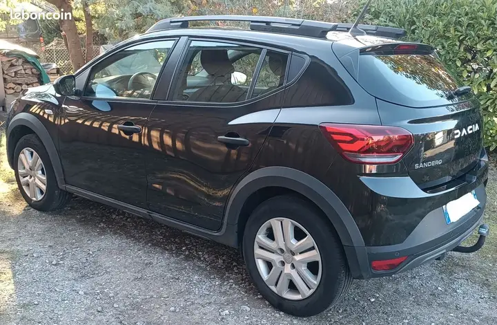 Dacia Sandero 2023 photo 2
