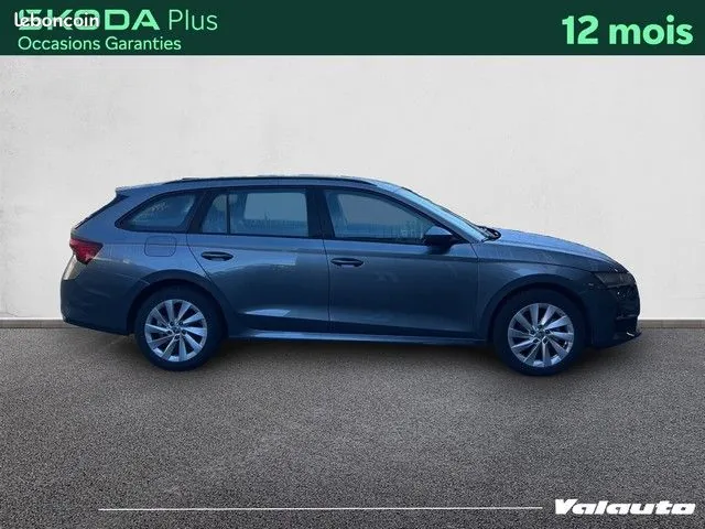 Skoda Octavia 2025 photo 4