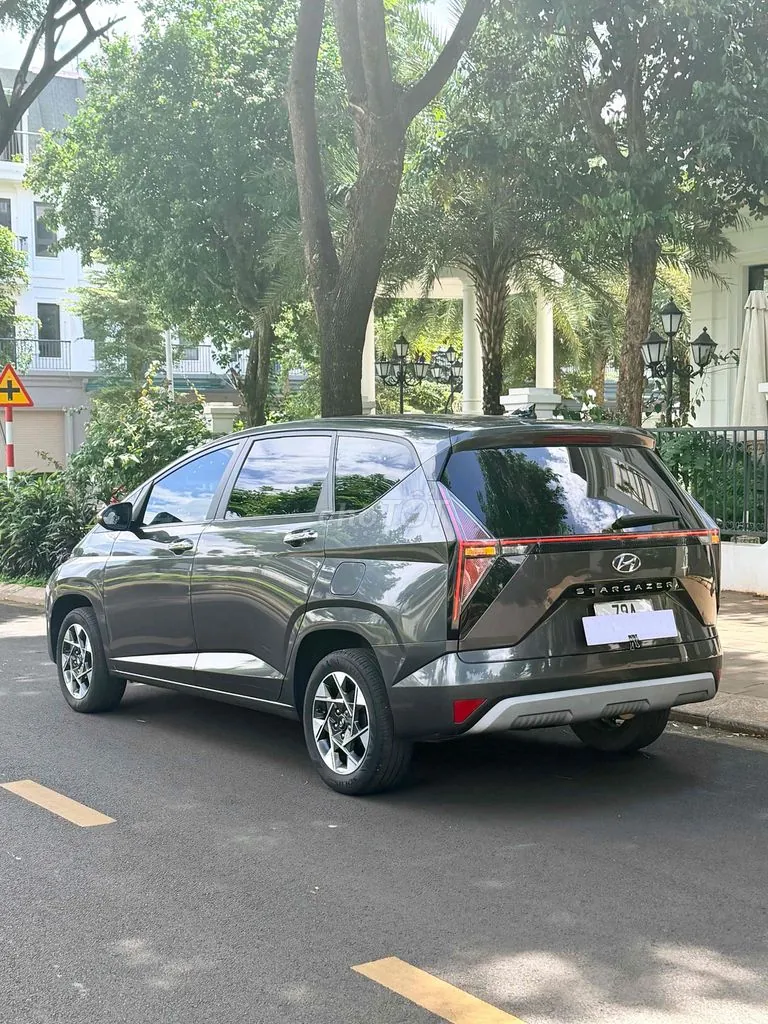 Hyundai Stargazer 2022 photo 4