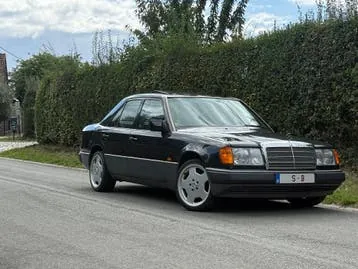 Mercedes-Benz Série 300