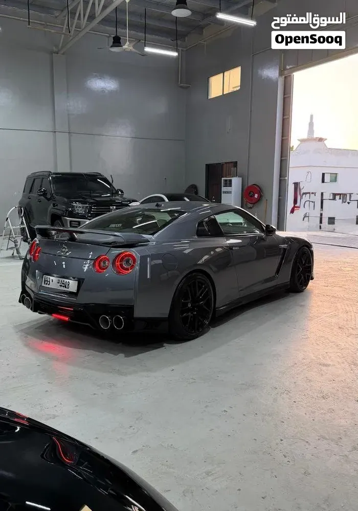 Nissan Gt-R R35 2018 photo 4