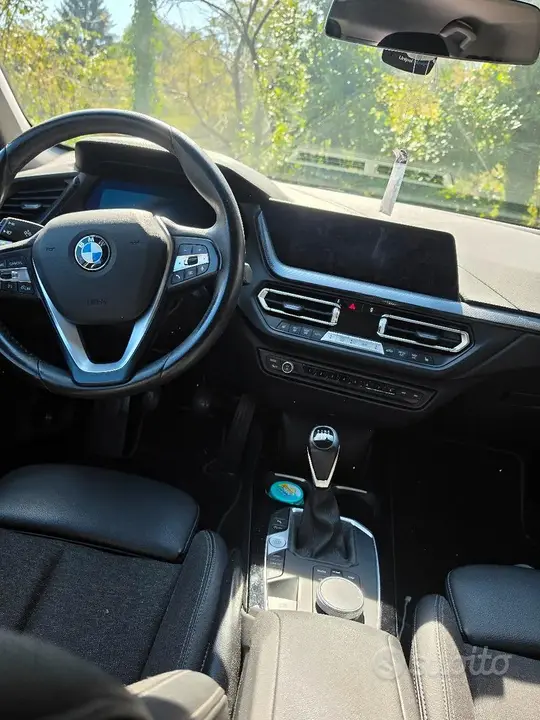 BMW 1 Series 2021 photo 5