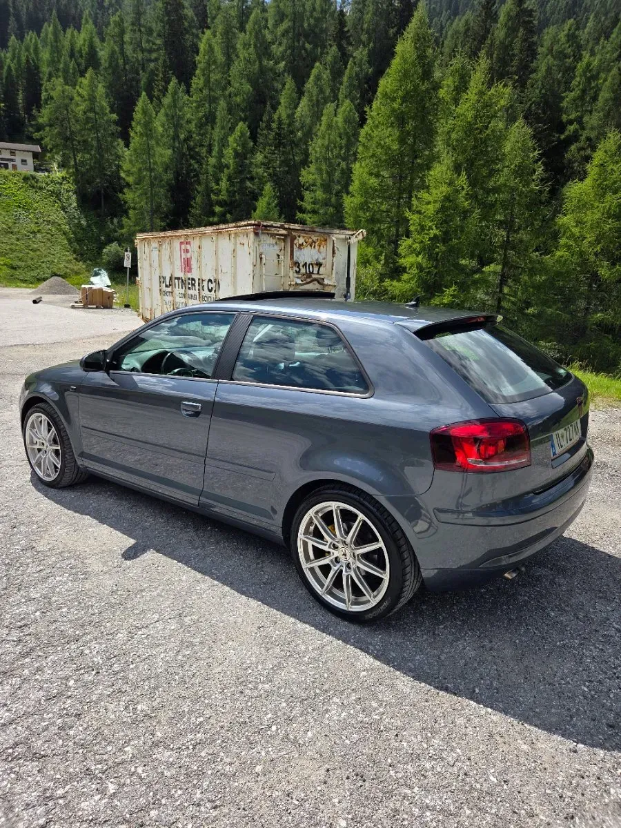 Audi A3 2005 photo 2