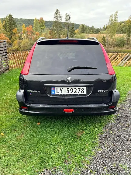 Peugeot 206 2005 photo 4