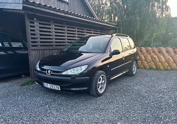 Peugeot 206