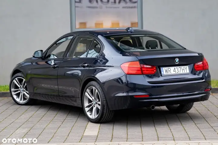 BMW 3 Series 2013 photo 4
